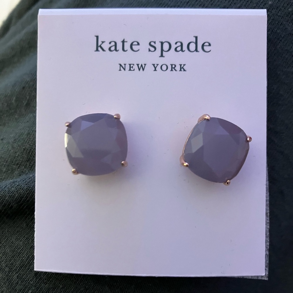 NWT Kate Spud lavender purple stud earrings with jewelry bag